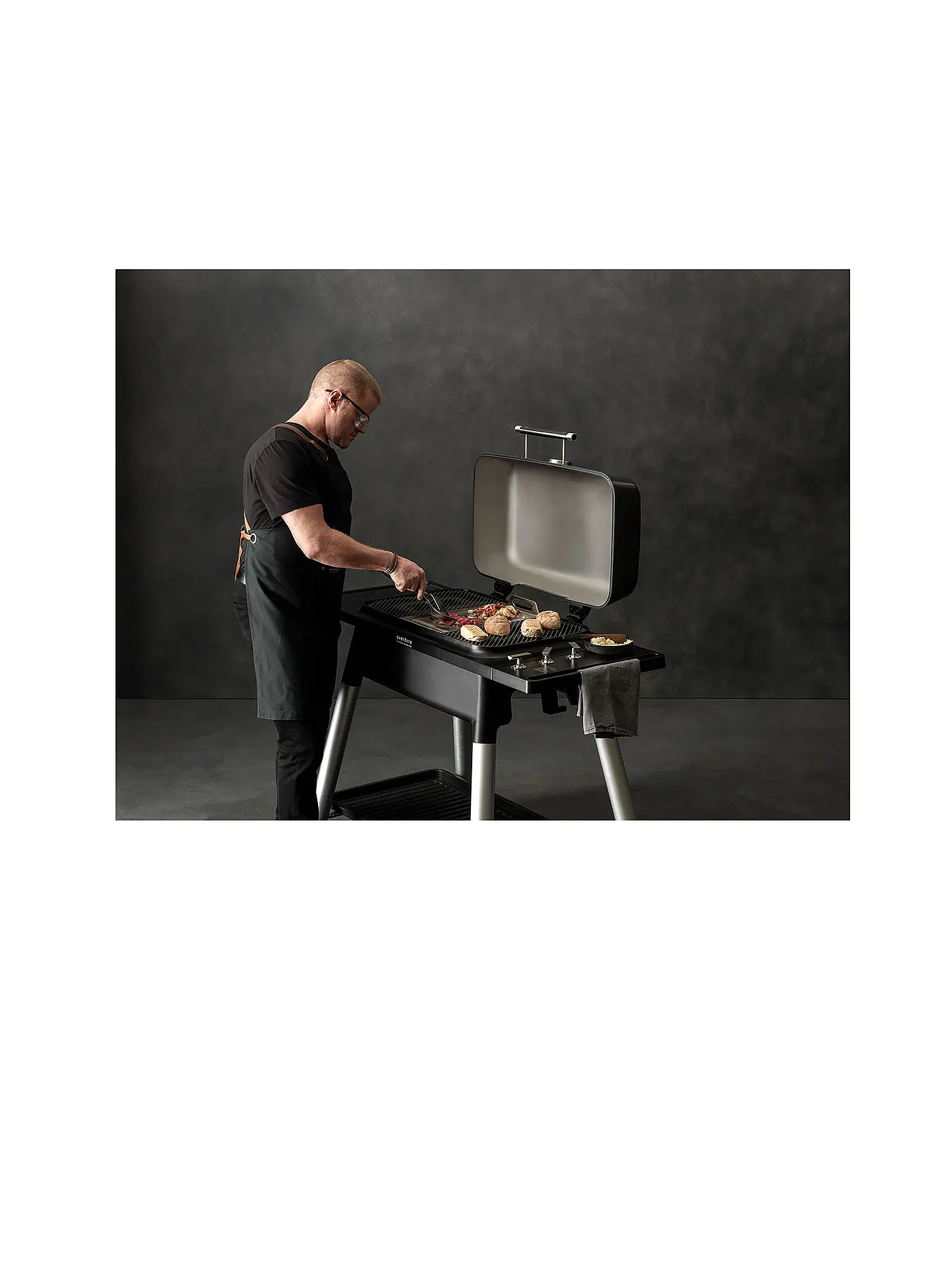 EVERDURE BY HESTON BLUMENTHAL | Gasgrill Furnace 3 Brenner Orange | schwarz